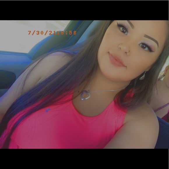 Meet your Posher, Shelby - Picture 1 of 1